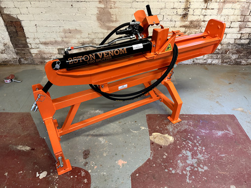 Venom ton tractor - 25, mounted